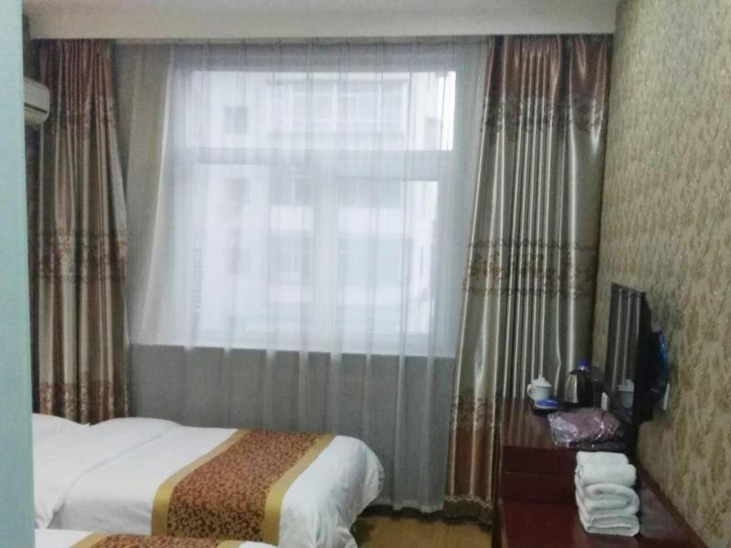 Shell Taiyuan South Station New South-East Bus Station Hotel Екстериор снимка