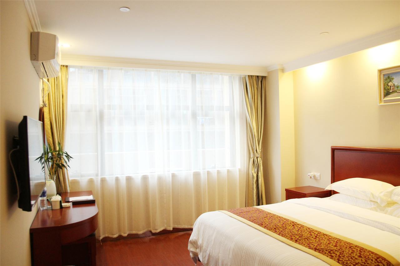 Shell Taiyuan South Station New South-East Bus Station Hotel Екстериор снимка