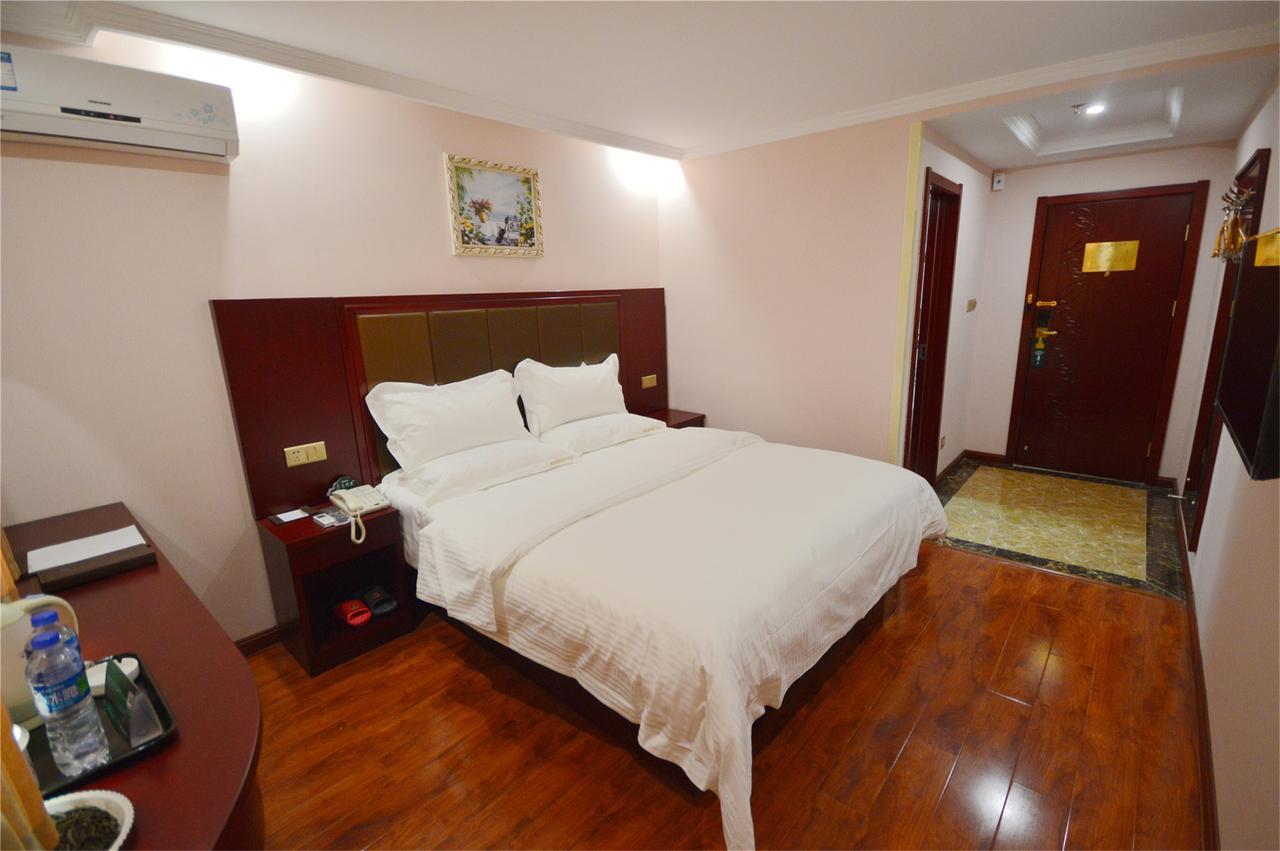 Shell Taiyuan South Station New South-East Bus Station Hotel Екстериор снимка