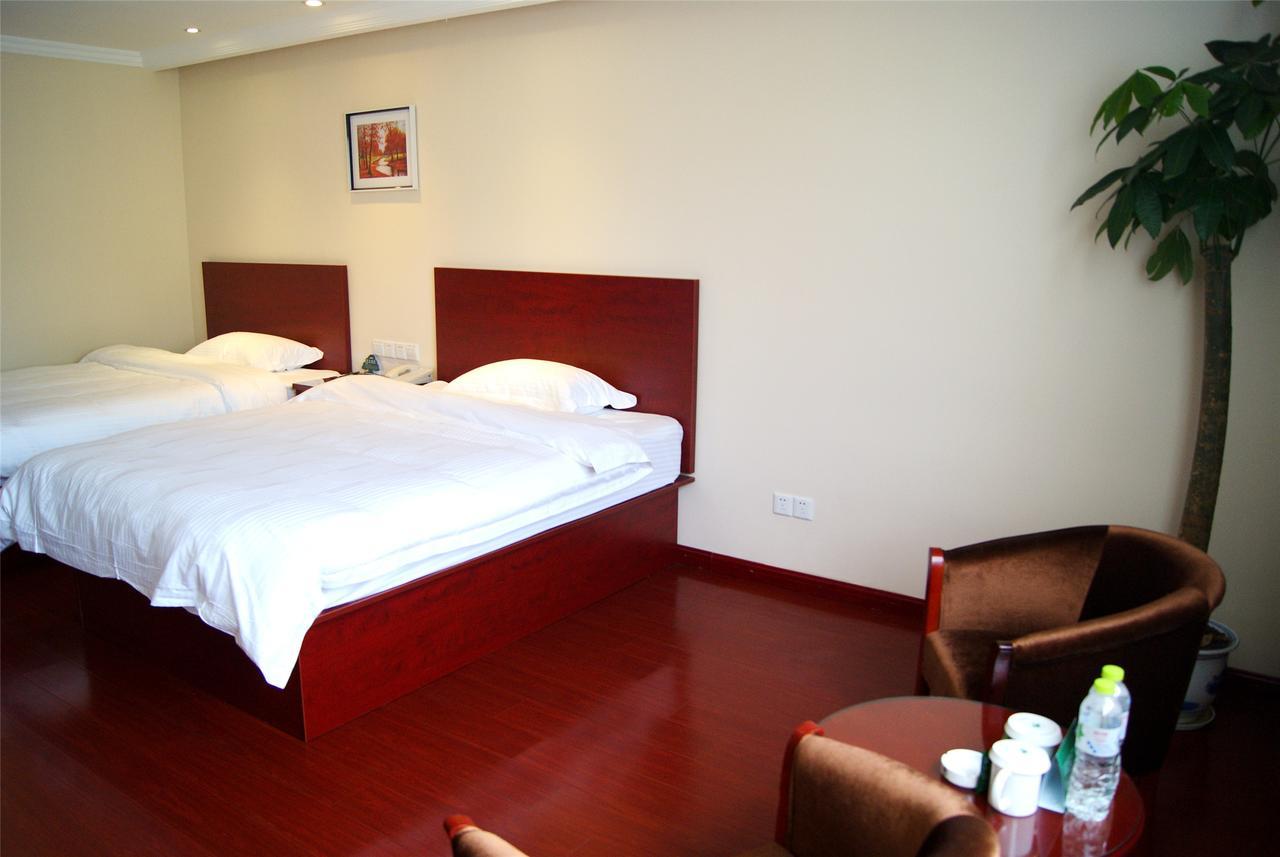Shell Taiyuan South Station New South-East Bus Station Hotel Екстериор снимка