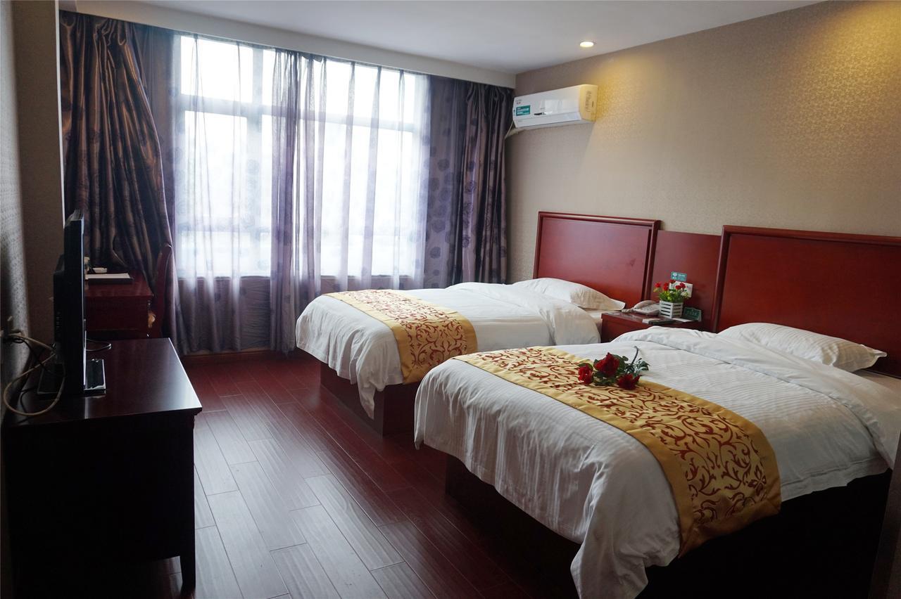 Shell Taiyuan South Station New South-East Bus Station Hotel Екстериор снимка